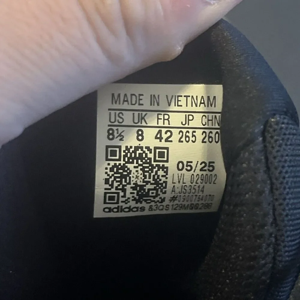 Size 8.5 - adidas AE 2 With Love